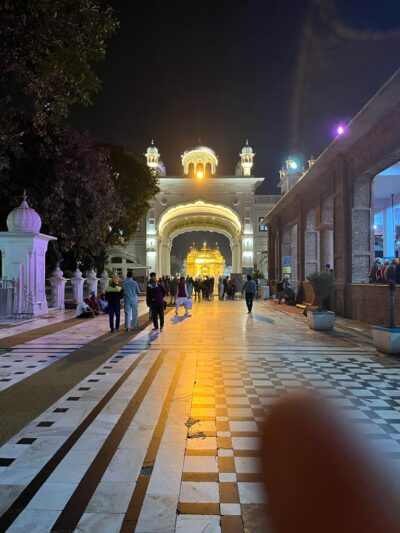 गोल्डन टेम्पल की सुखद अनुभूति के बाद लूट जाने का ऐतिहासिक अमृतसर का सफ़रनामा! | भाग ३